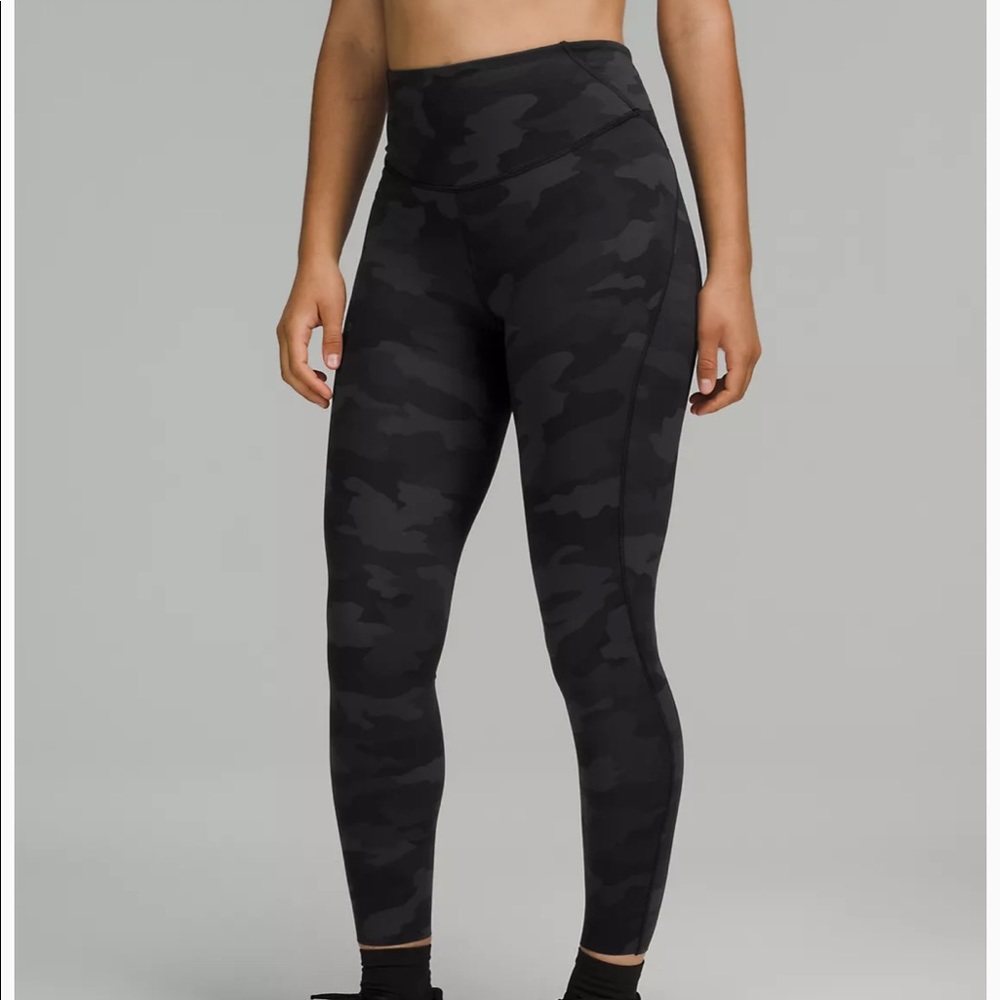 Lululemon Black Camo Leggings (with pockets!)
